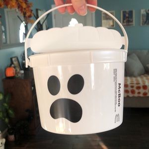 Boo Bucket